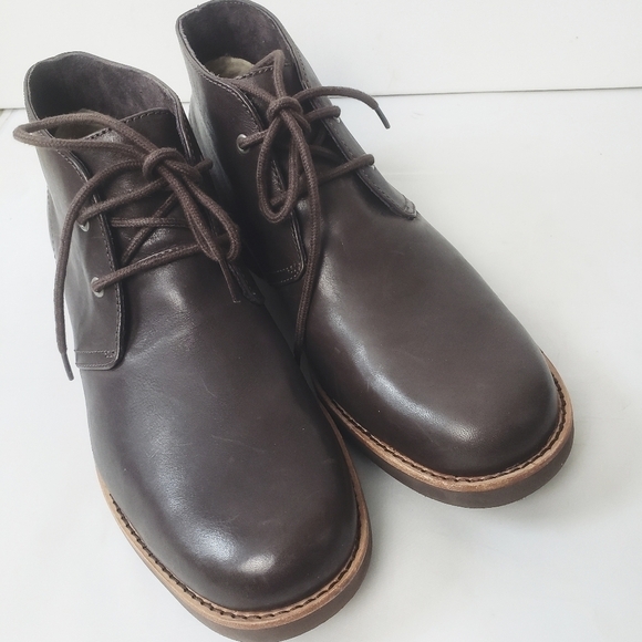 UGG Men\'s Westly Leather Chukka Lace Up Boots 8.5. main image 6